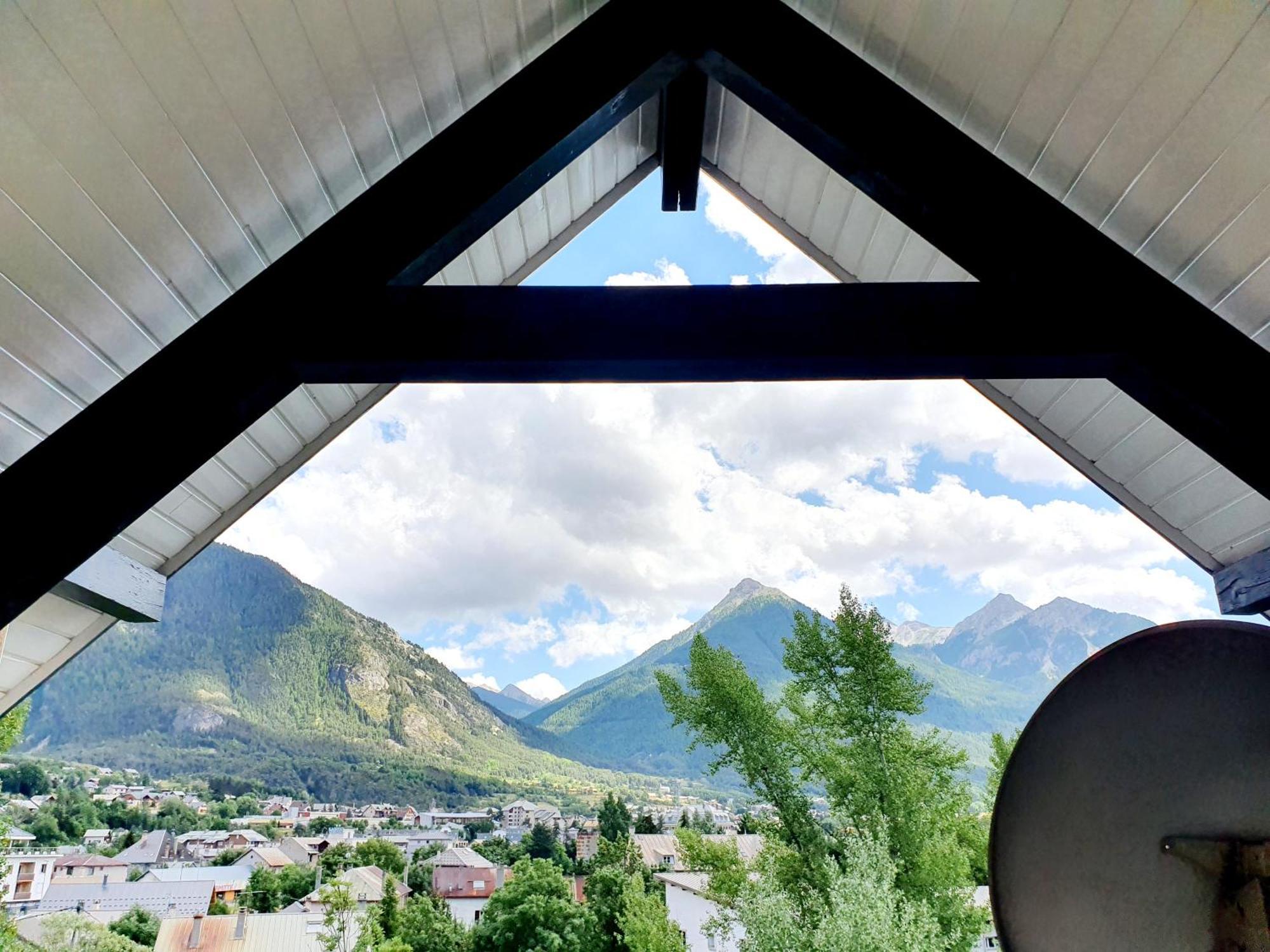 Appartement Au Pré du Moulin à Briançon Extérieur photo